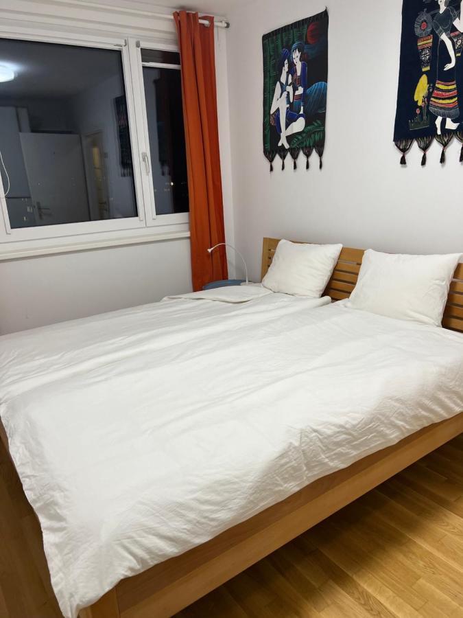 Modern Apartment Bei U Bahn Simmering Wenen Buitenkant foto